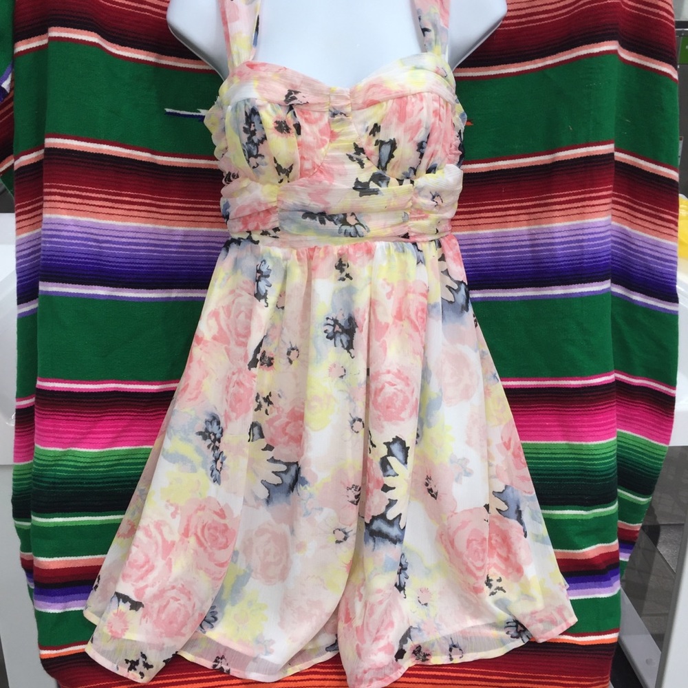 Gorgeous candies pastel floral strap dress
